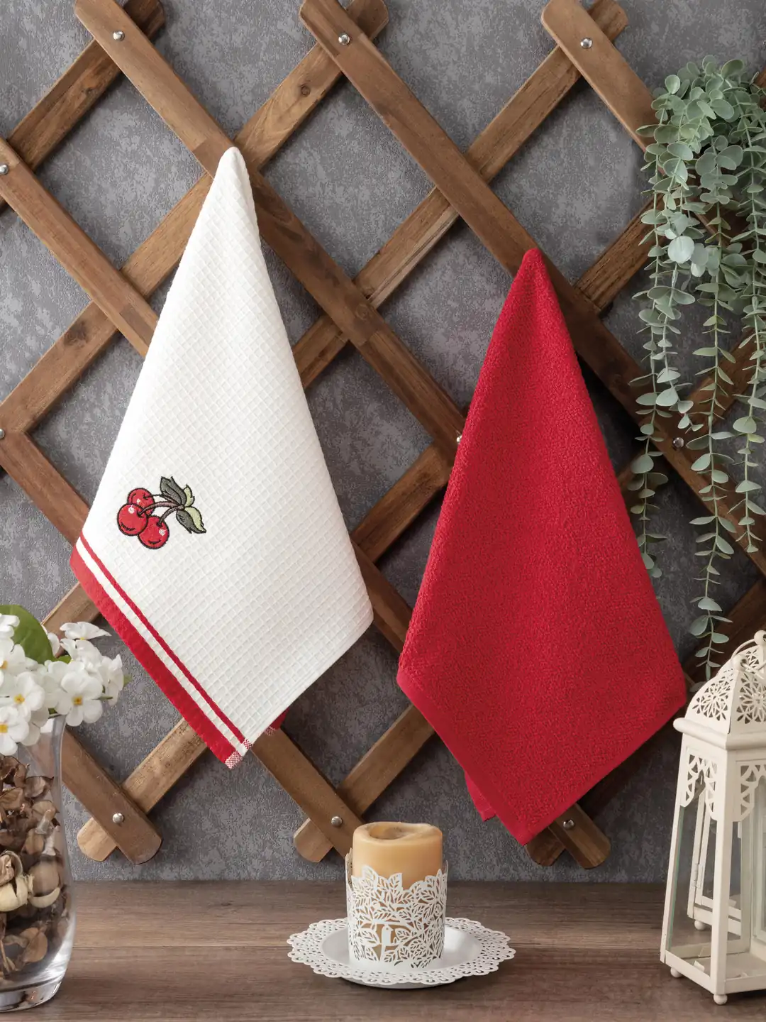 Kırmızı